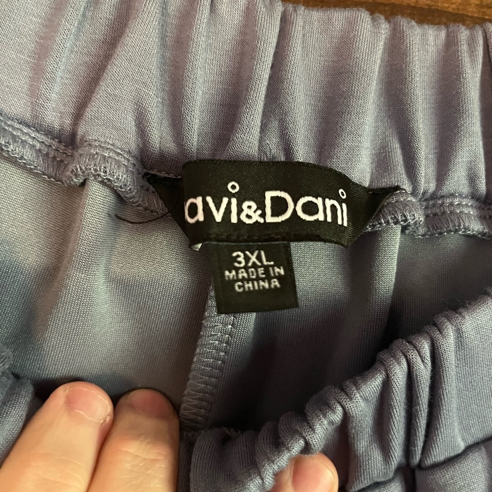 DAVI & DANI Blue/ Grey Relaxed Fit Set - Picture 6 of 7